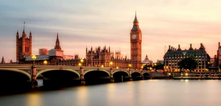 anglia-niszczyla-niepodleglosc-polski